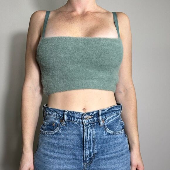 Gymshark Fuzzy Green Crop Top Size Small - Picture 5 of 6